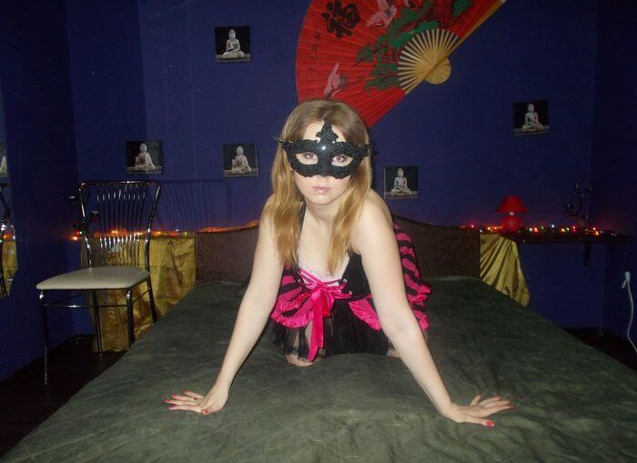 Девушки на час в Екатеринбурге: интимный досуг с выездом на дом